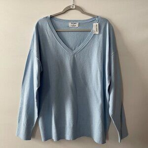 NWT Old Navy Womens Cashmere Blue Relaxed Fit V-Neck Pullover Sweater Size 2X
